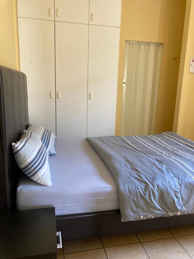 Ramblers Self Catering Accommodation ウィントフーク エクステリア 写真