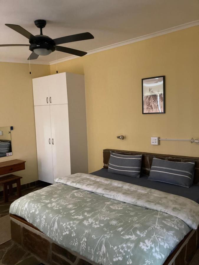 Ramblers Self Catering Accommodation ウィントフーク エクステリア 写真